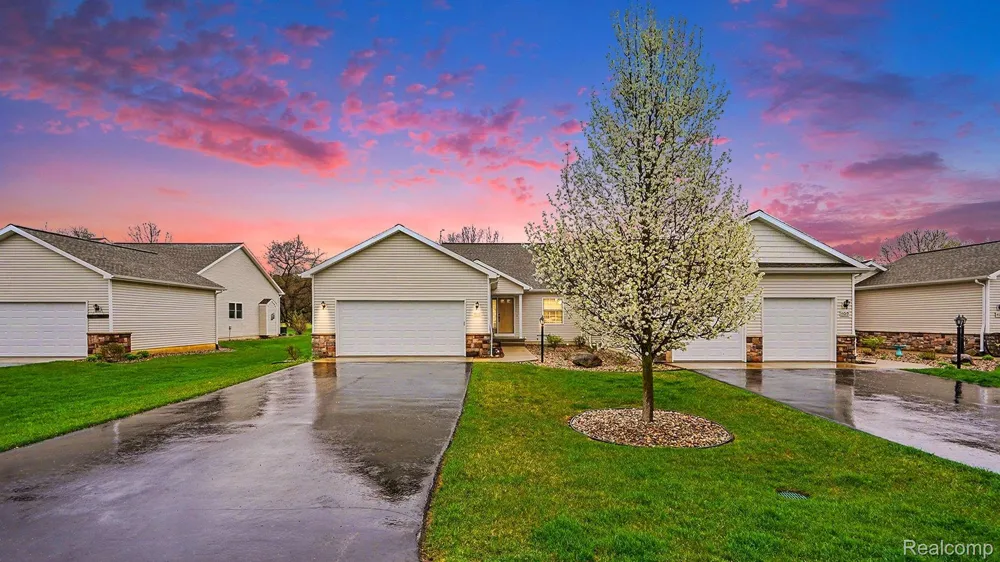 4013 Eastbridge Circle Road Stockbridge Village, MI 49285