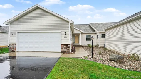 4013 Eastbridge Circle Road