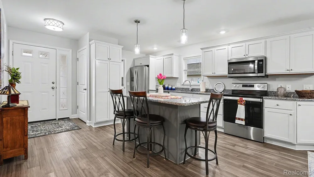 4013 Eastbridge Circle Road Stockbridge Village, MI 49285