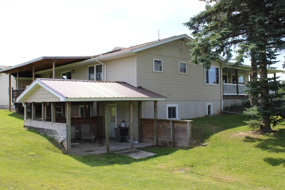 2812 Shoreline Drive Hill Township, MI 48635
