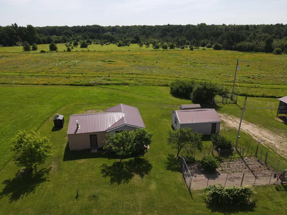 2812 Shoreline Drive Hill Township, MI 48635