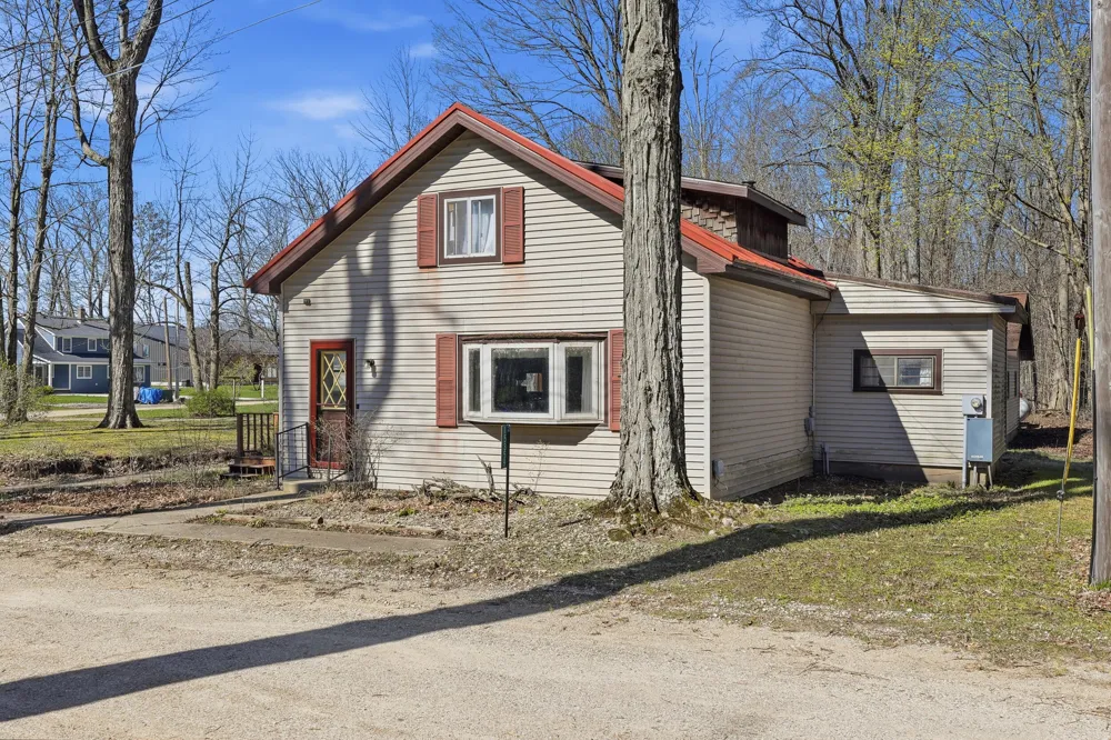 15359 Clear Lake Drive Colfax Township, MI 49307