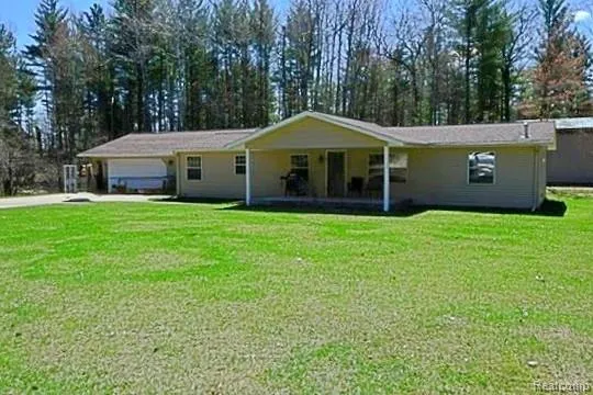 1820 Onondaga Trail Churchill Township, MI 48661