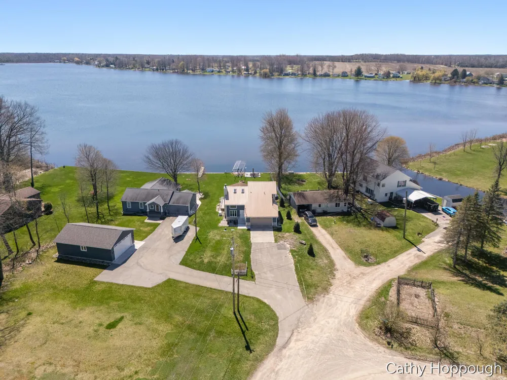 229 Ivason Drive Douglass Township, MI 48888