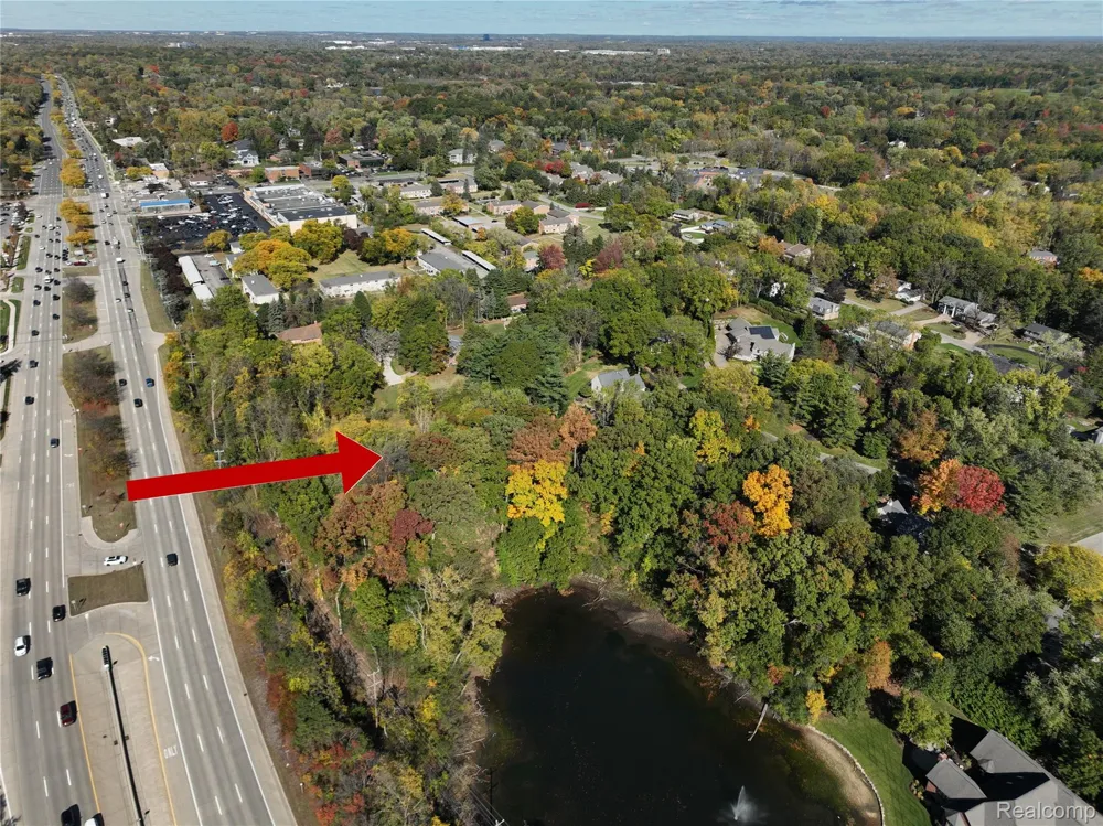 4255 Telegraph Road Bloomfield Hills City, MI 48302