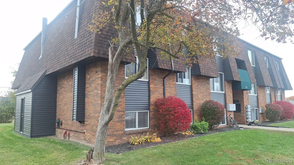 620 John Anderson Court #628-28 Monroe City, MI 48162