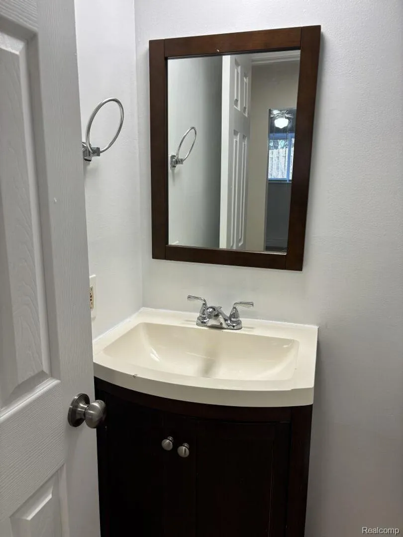 620 John Anderson Court #628-28 Monroe City, MI 48162