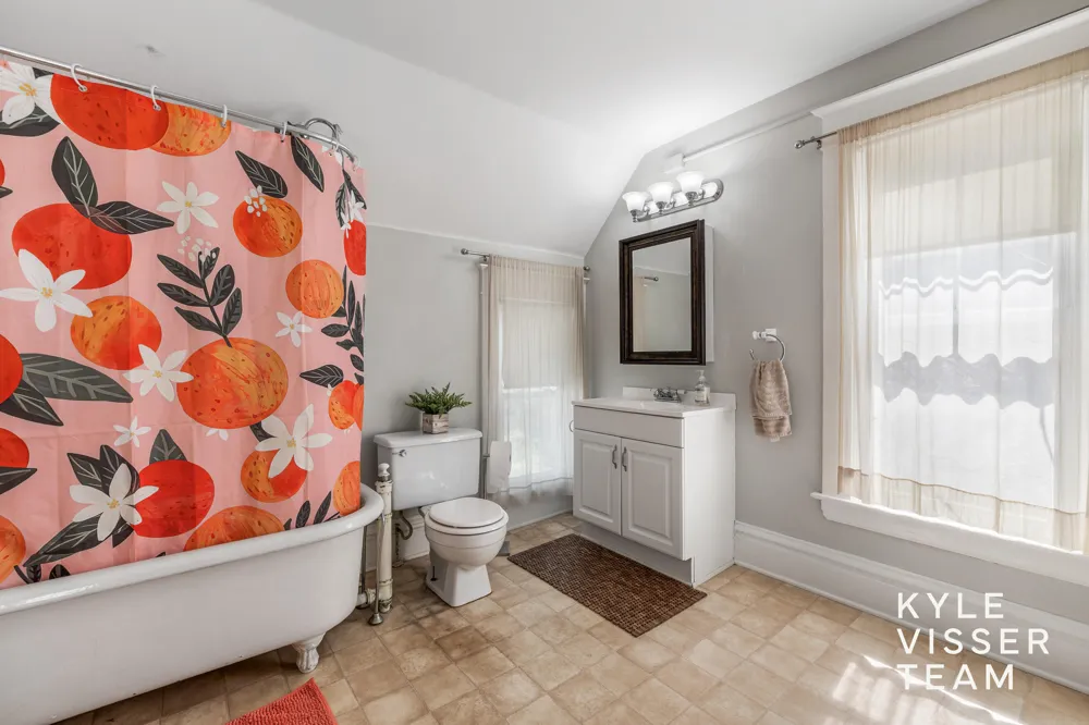 622 Gladstone Drive SE East Grand Rapids City, MI 0