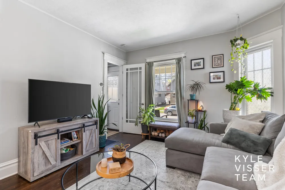 622 Gladstone Drive SE East Grand Rapids City, MI 0