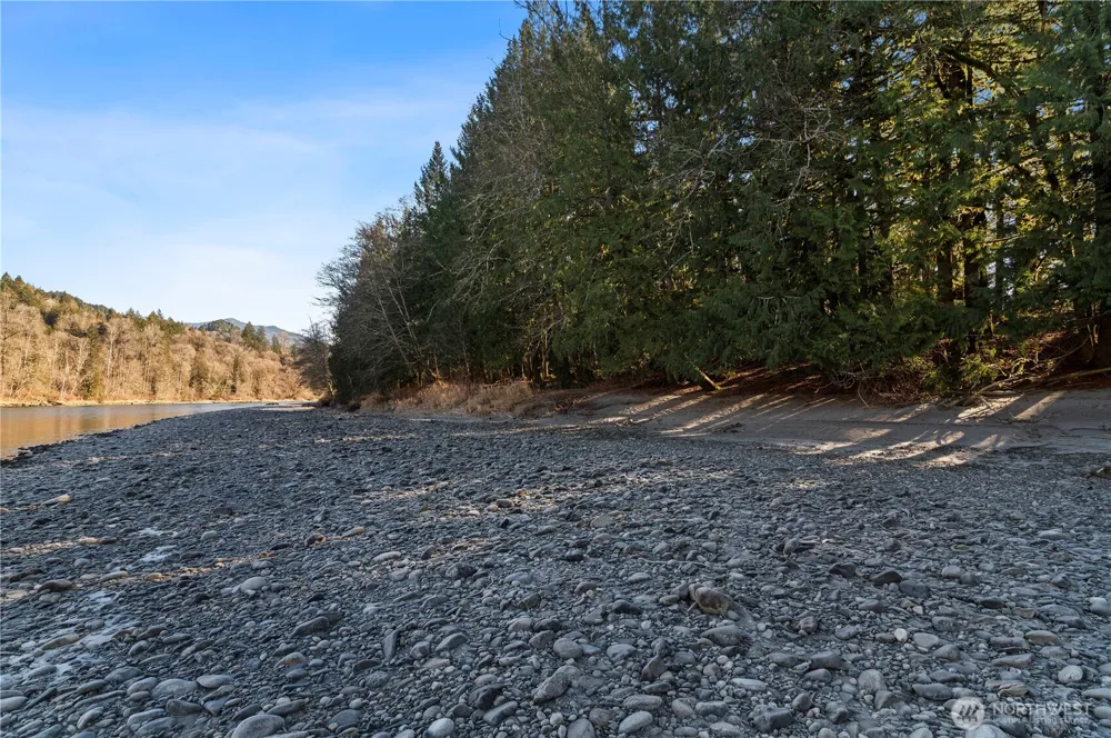 43618 Scenic River Court Concrete, WA 98237