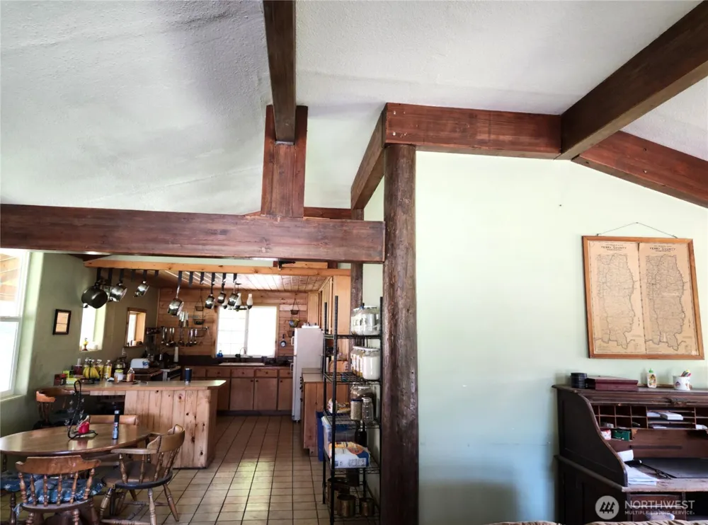363 Sheridan Road Republic, WA 99166