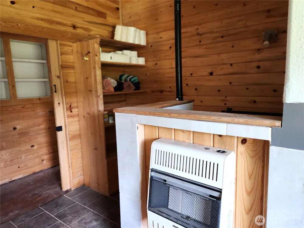 363 Sheridan Road Republic, WA 99166