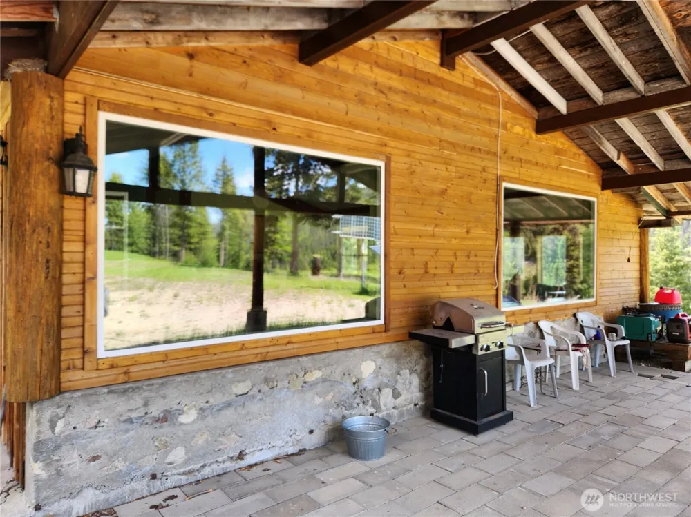 363 Sheridan Road Republic, WA 99166