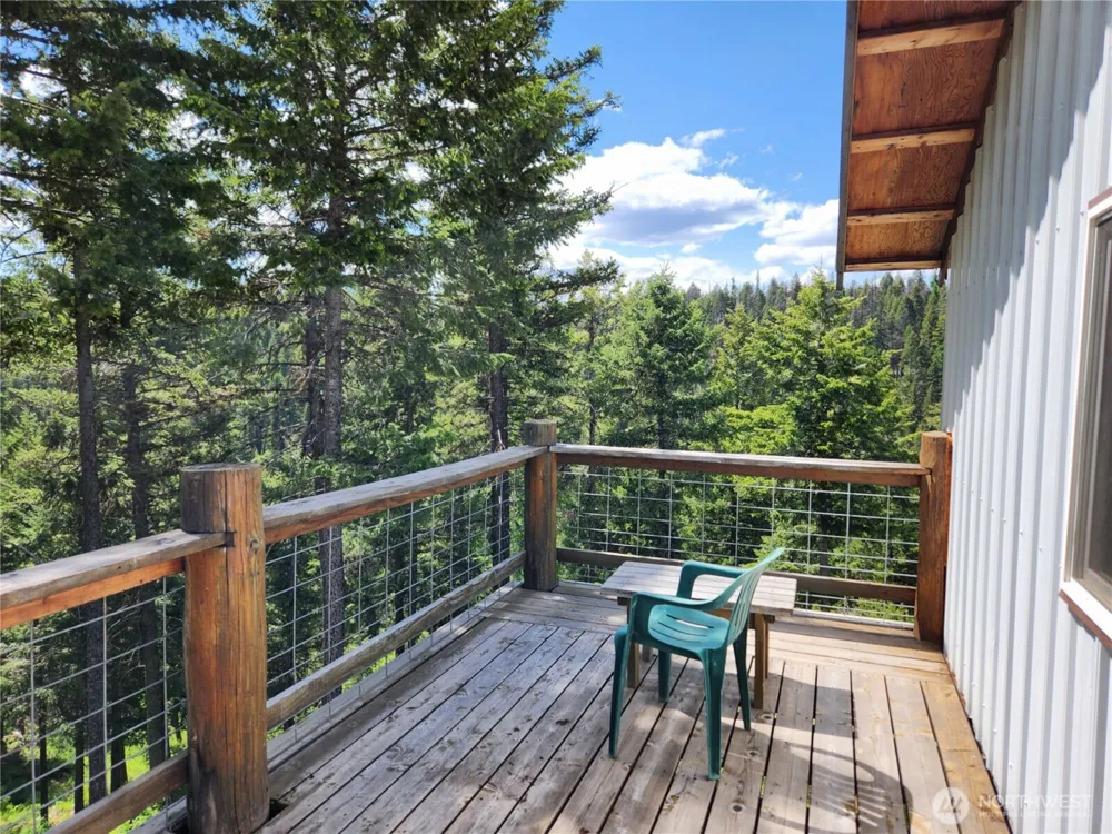 363 Sheridan Road Republic, WA 99166
