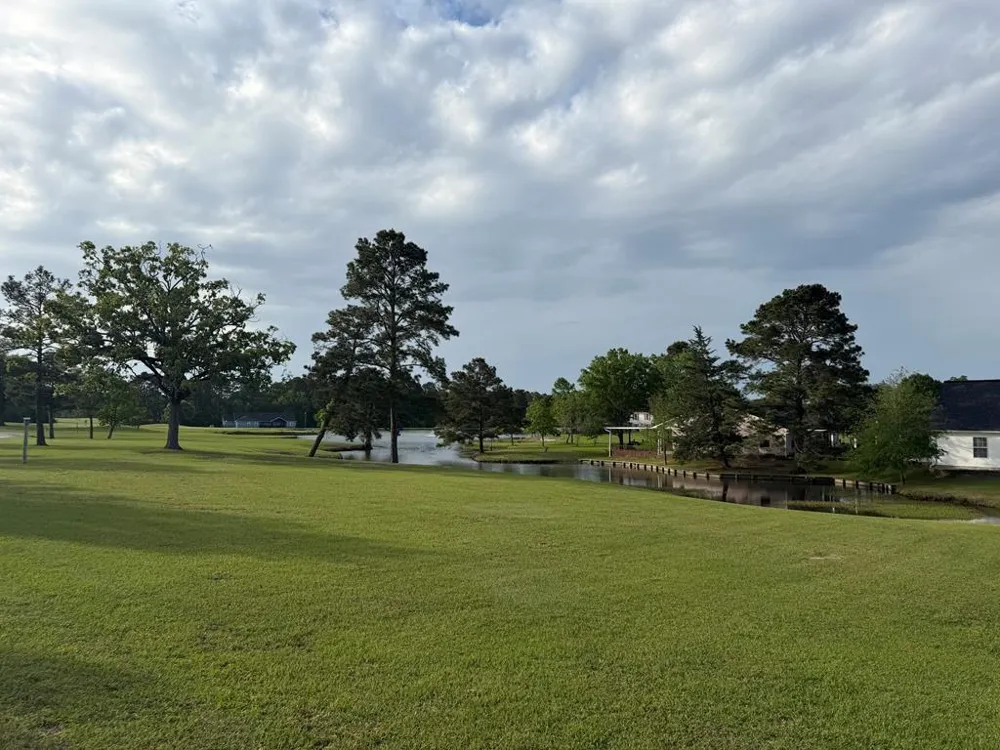 86 E Whippoorwill Trinity, TX 75862