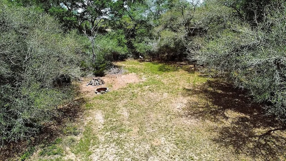 1105 Lakewood Lane Sheridan, TX 77475