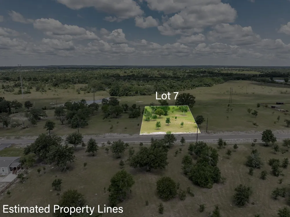 6757 Atakapan Trail Bedias, TX 77831