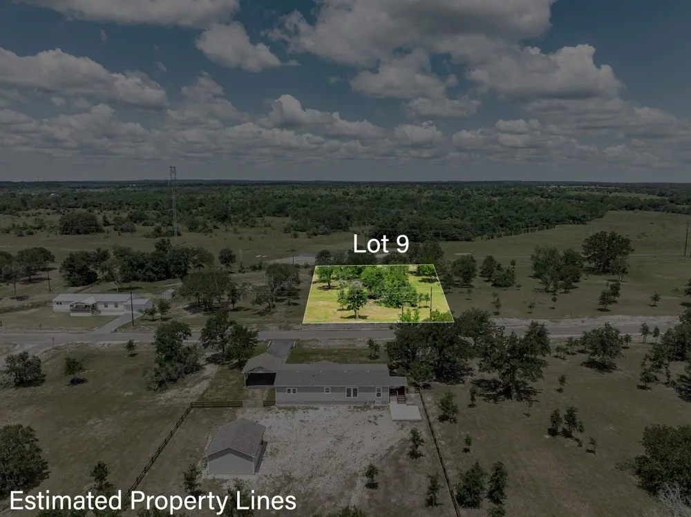 6705 Atakapan Trail Bedias, TX 77831