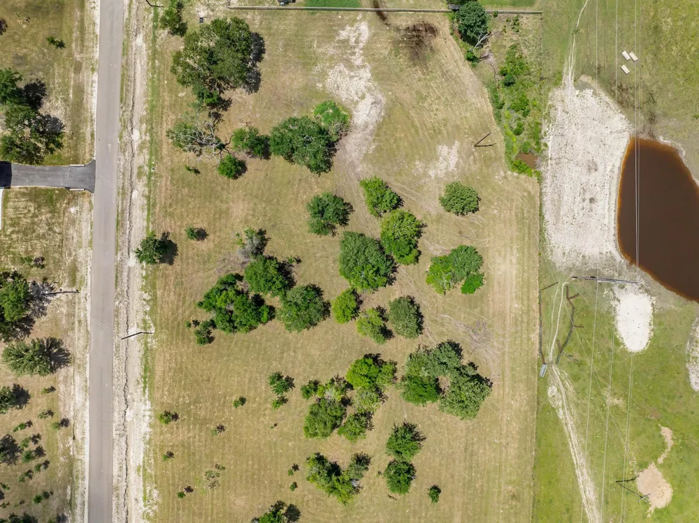 6705 Atakapan Trail Bedias, TX 77831