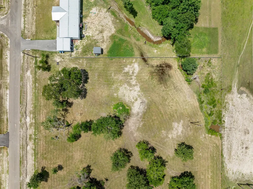 6681 Atakapan Trail Bedias, TX 77831