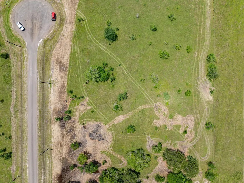 6549 Atakapan Trail Bedias, TX 77831