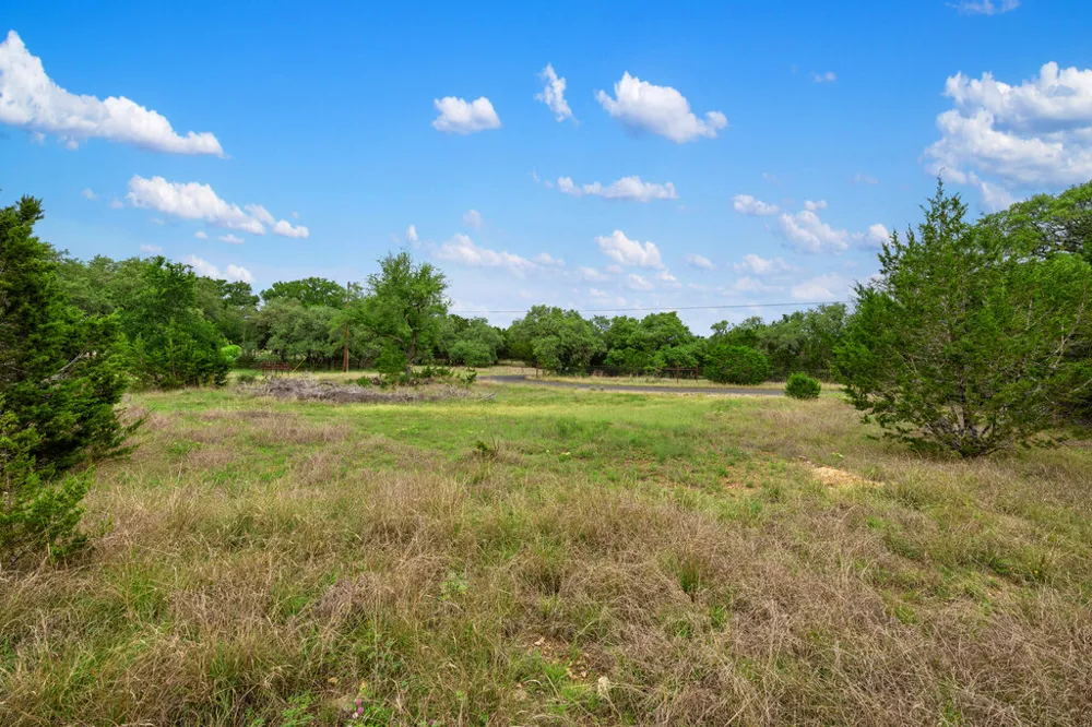 429 Red Oak Liberty Hill, TX 78642
