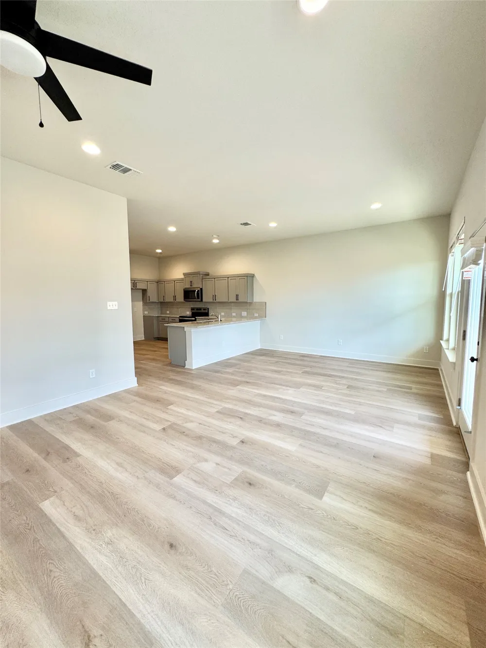 105 Zayd Court #A Jarrell, TX 76537