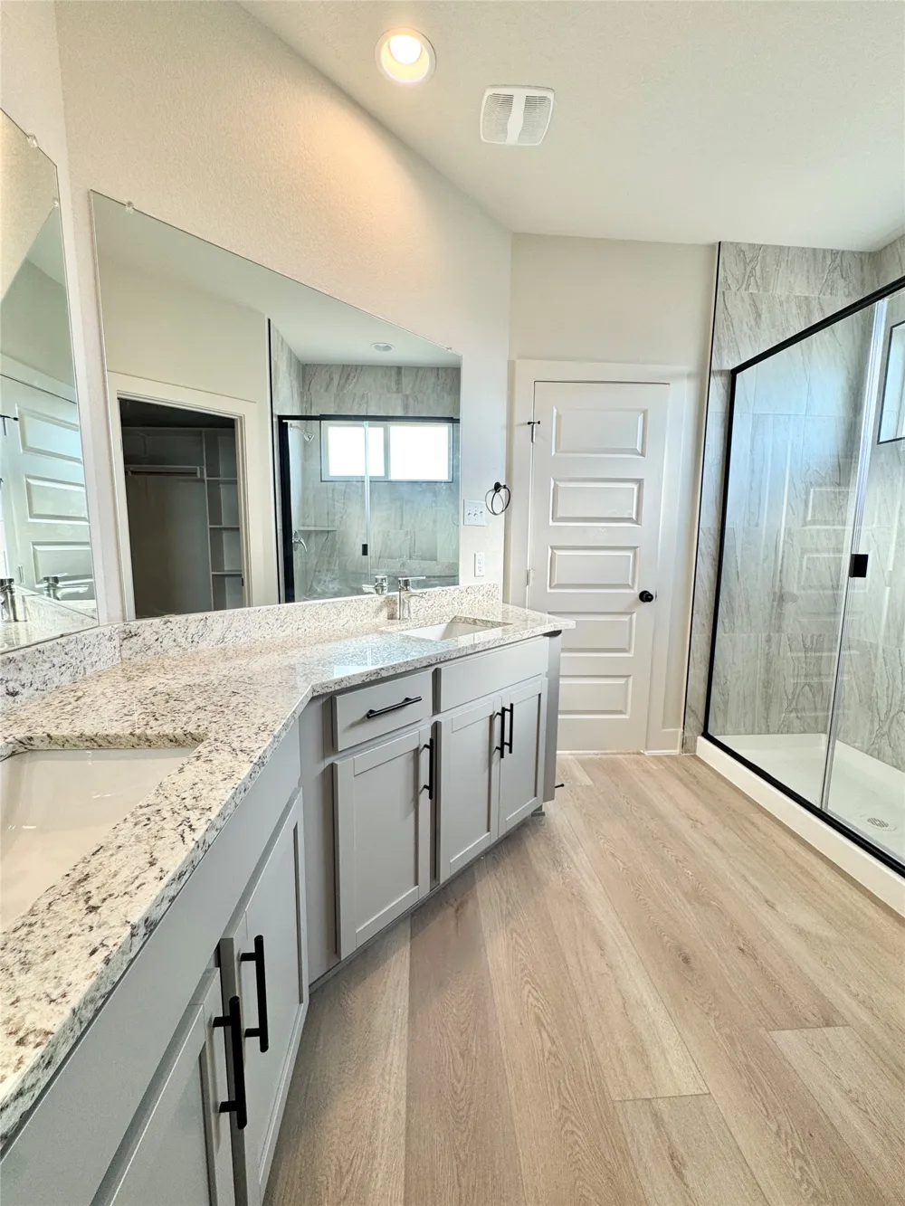 105 Zayd Court #A Jarrell, TX 76537