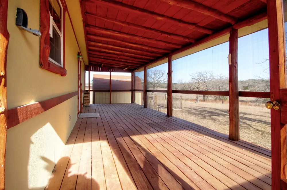 8653 State Hwy 16 Llano, TX 78643