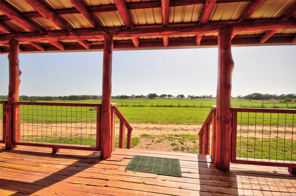 8653 State Hwy 16 Llano, TX 78643