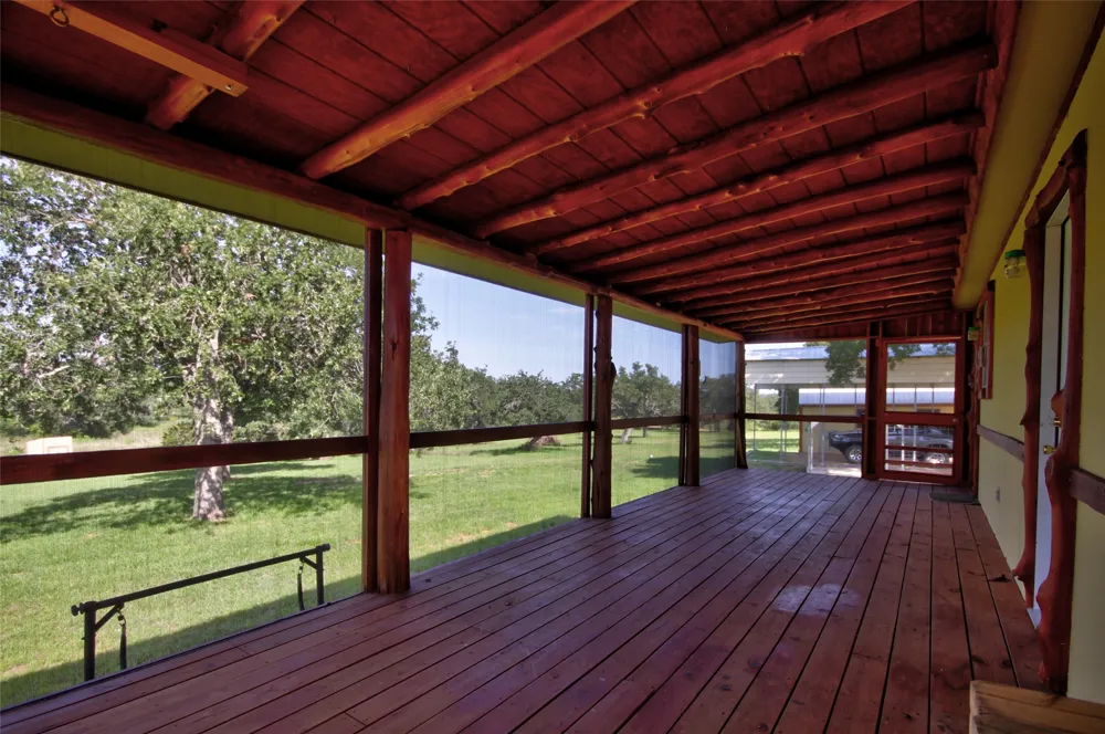 8653 State Hwy 16 Llano, TX 78643
