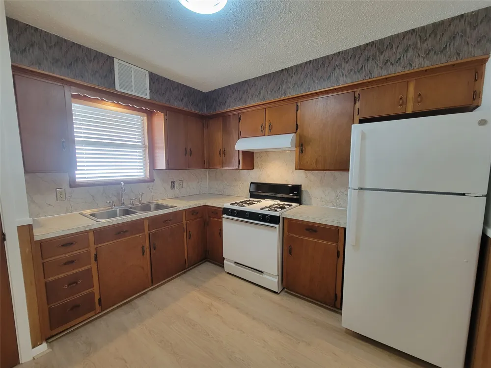 5806 Nassau Drive #A Austin, TX 78723