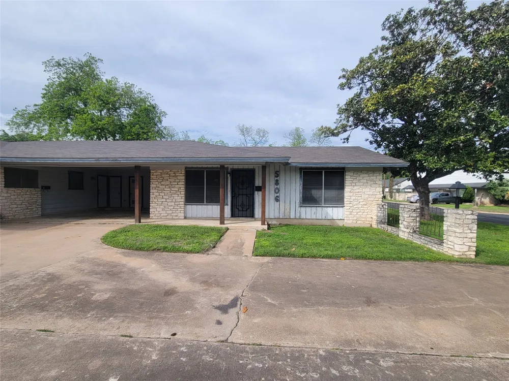 5806 Nassau Drive #A Austin, TX 78723