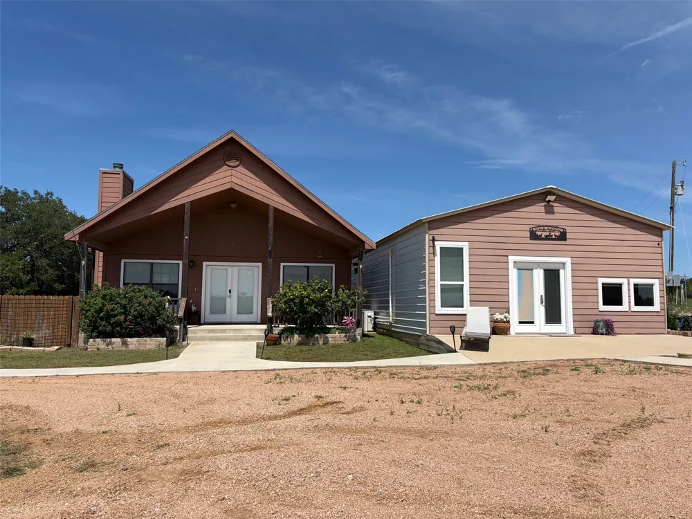 397 Private Road 3072 Lampasas, TX 76550