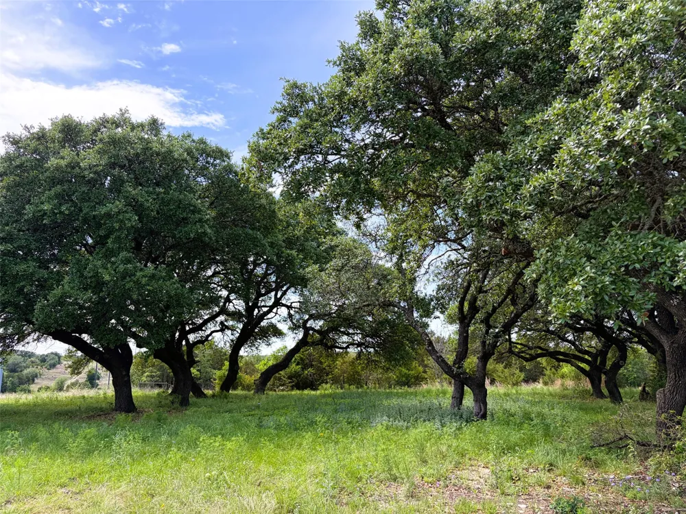 397 Private Road 3072 Lampasas, TX 76550