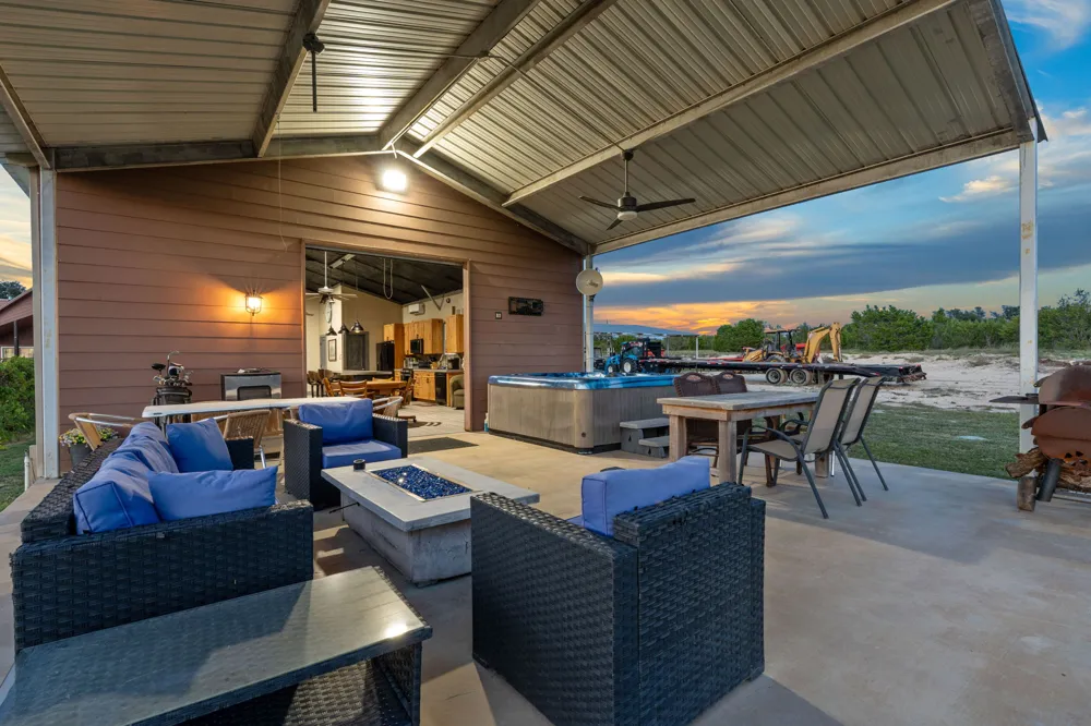 397 Private Road 3072 Lampasas, TX 76550