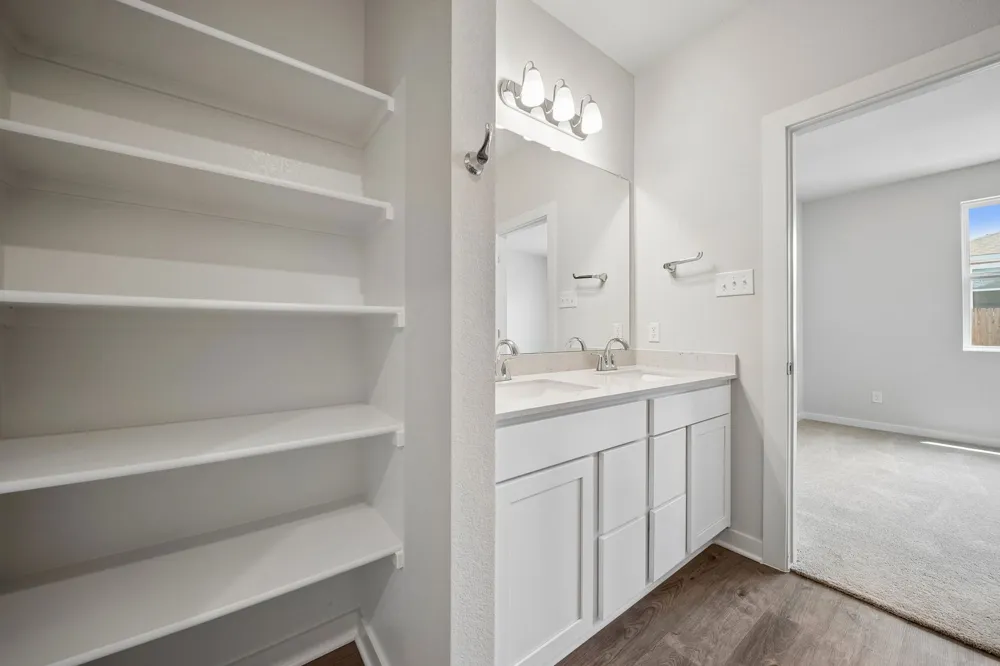 224 Escape Way Jarrell, TX 76537