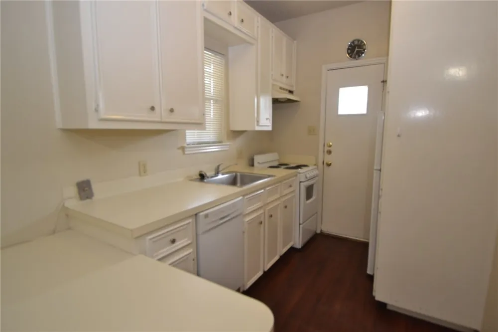 4401 Speedway #305 Austin, TX 78751