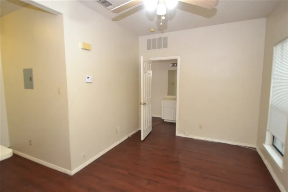 4401 Speedway #305 Austin, TX 78751