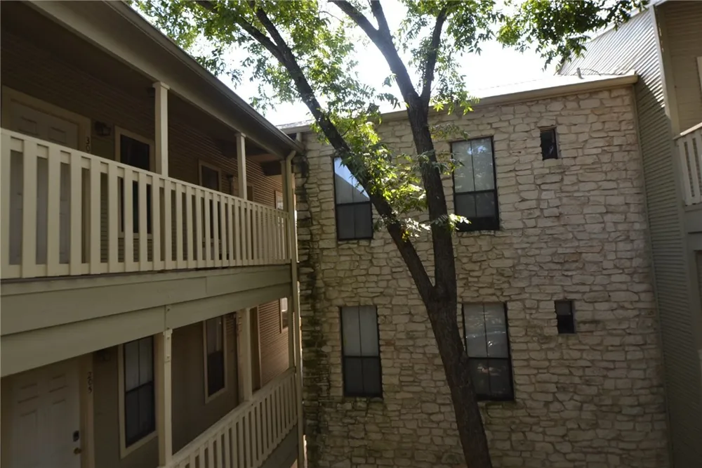 4401 Speedway #305 Austin, TX 78751
