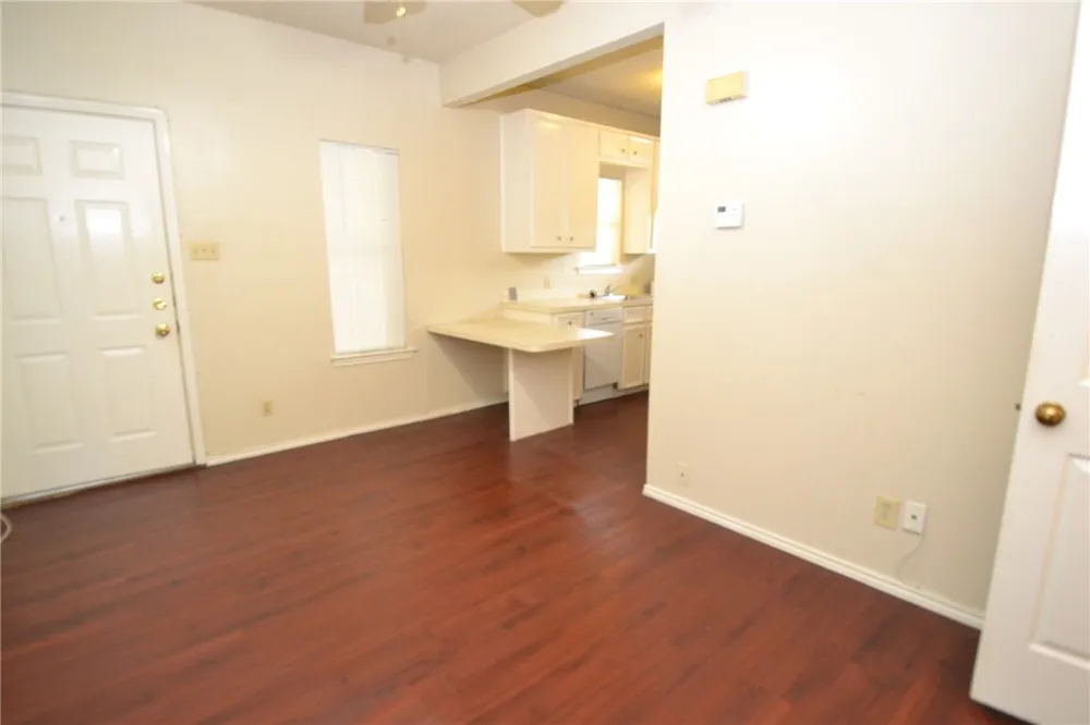 4401 Speedway #305 Austin, TX 78751