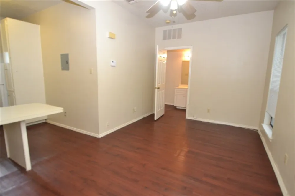 4401 Speedway #305 Austin, TX 78751