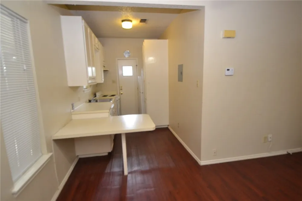 4401 Speedway #305 Austin, TX 78751