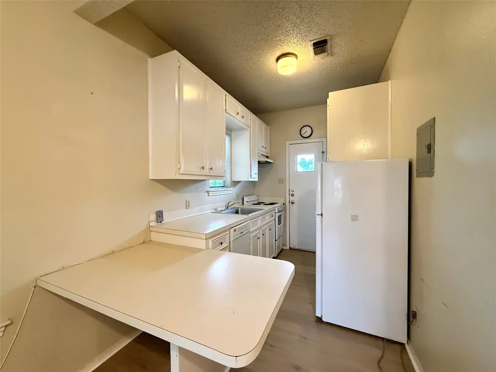 4401 Speedway #305 Austin, TX 78751