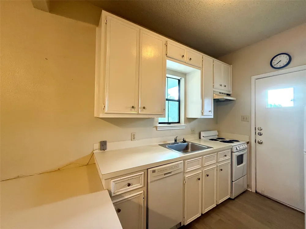 4401 Speedway #305 Austin, TX 78751