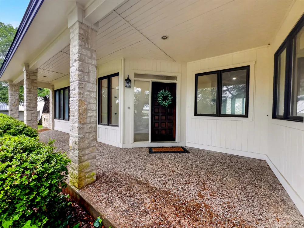 6106 SE FM Ranch Holland, TX 76534