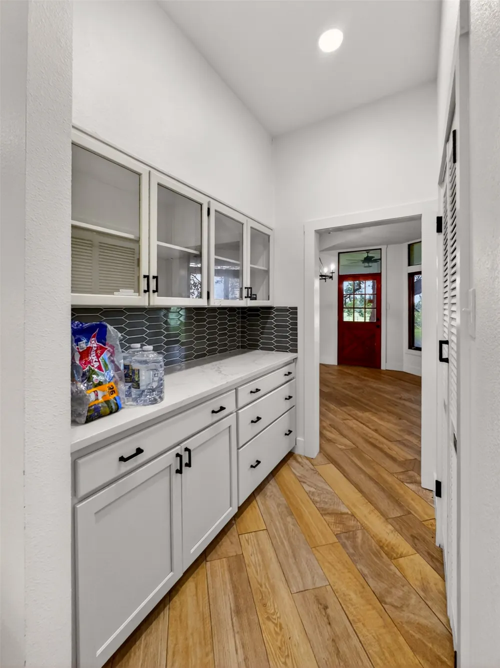 6106 SE FM Ranch Holland, TX 76534