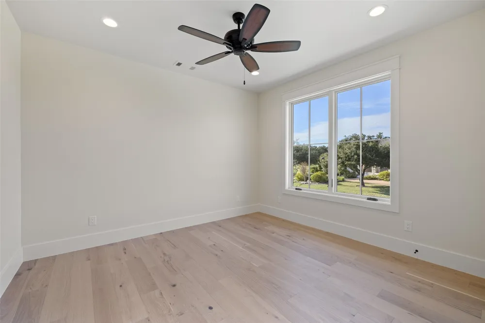 2401 Sailboat Pass Spicewood, TX 78669