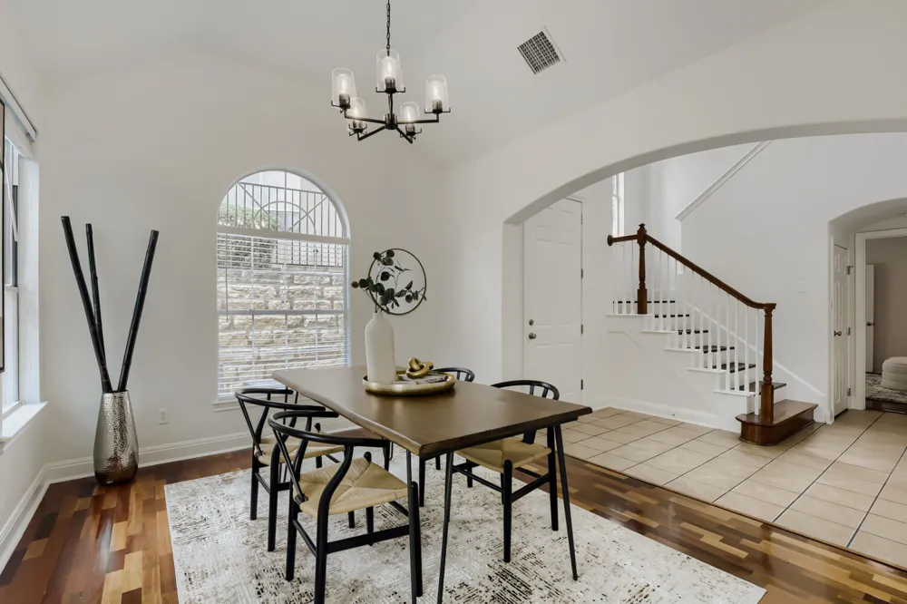 112 Aria Ridge Austin, TX 78738