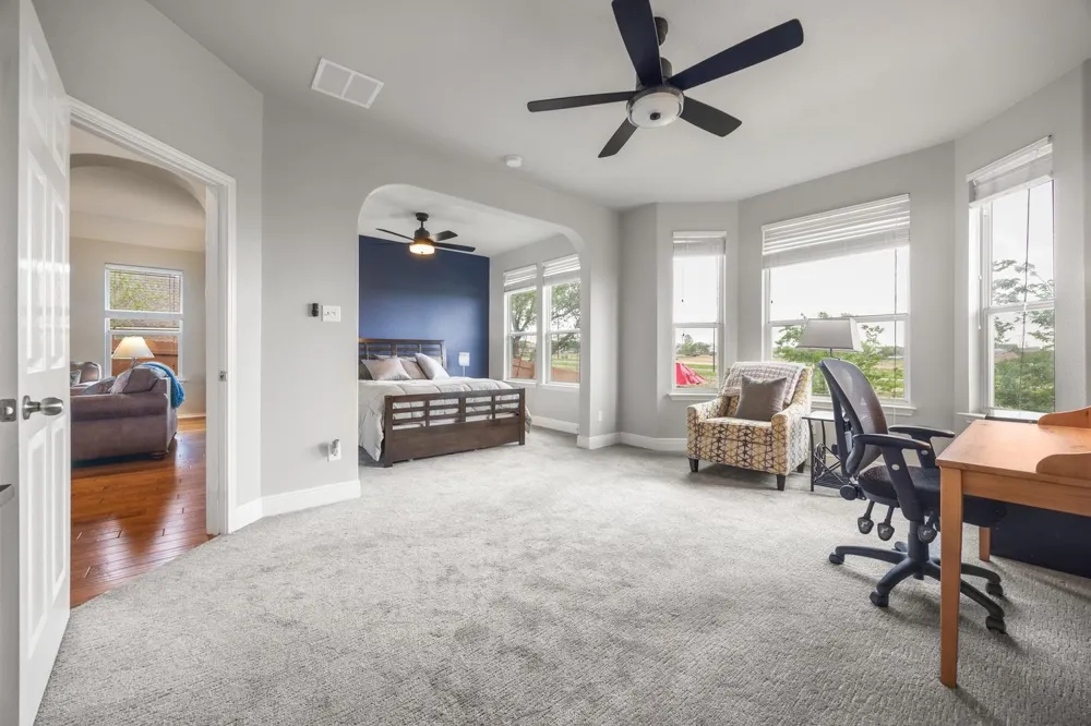 208 Birch Drive Kyle, TX 78640